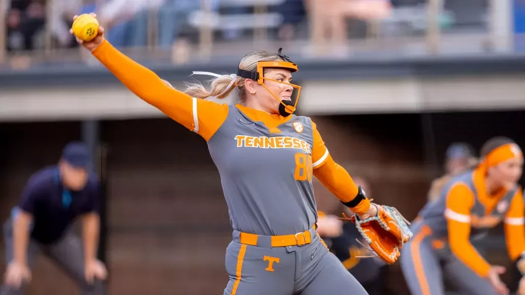 Lady Vols pitcher