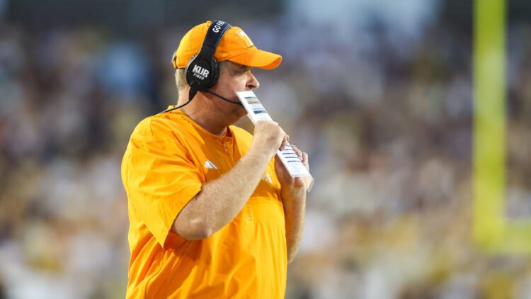 Tennessee football head coach Josh Heupel