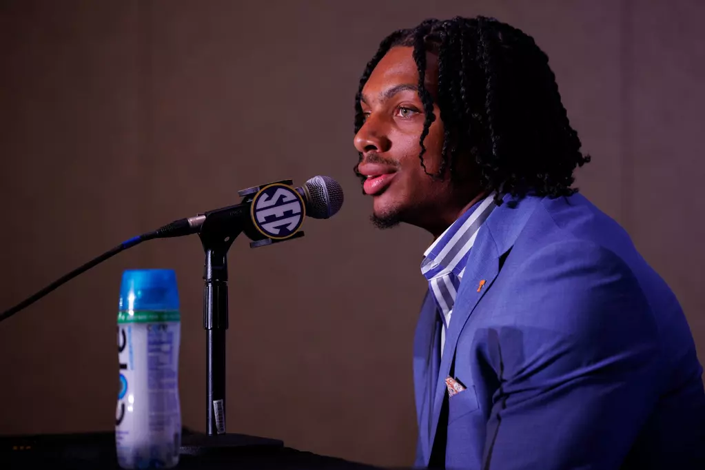 Tennessee running back De'Sean Bishop